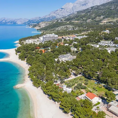 Apartamento With Parking Space - 23931 Makarska