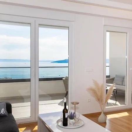 With Parking Space - 23931 Makarska